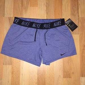 💎 Nike DriFit Shorts